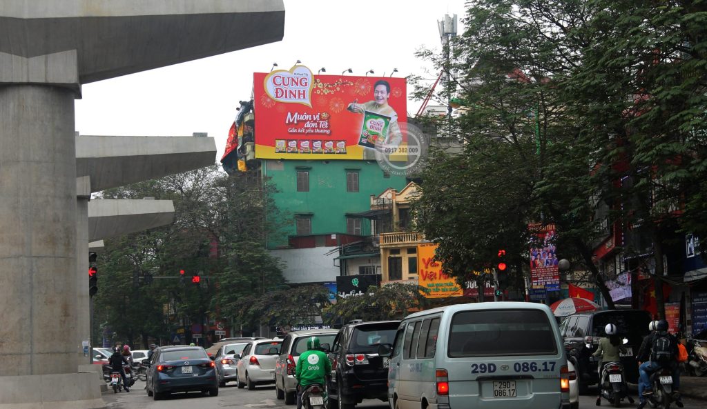 Biển quảng cáo ngoài trời