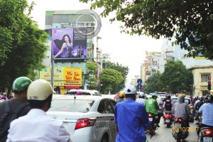 quảng cáo ngoài trời miền Bắc