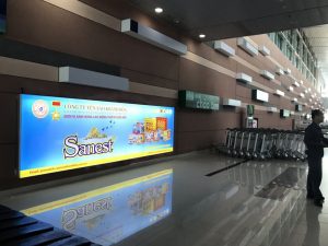 Biển hộp đèn tại sân bay