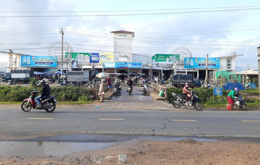 Pano chợ tại Hậu Giang