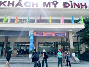 quảng cáo banner tại bến xe