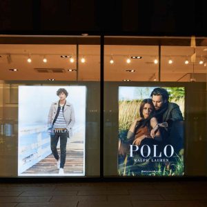 quang-cao-bien-hop-den-1