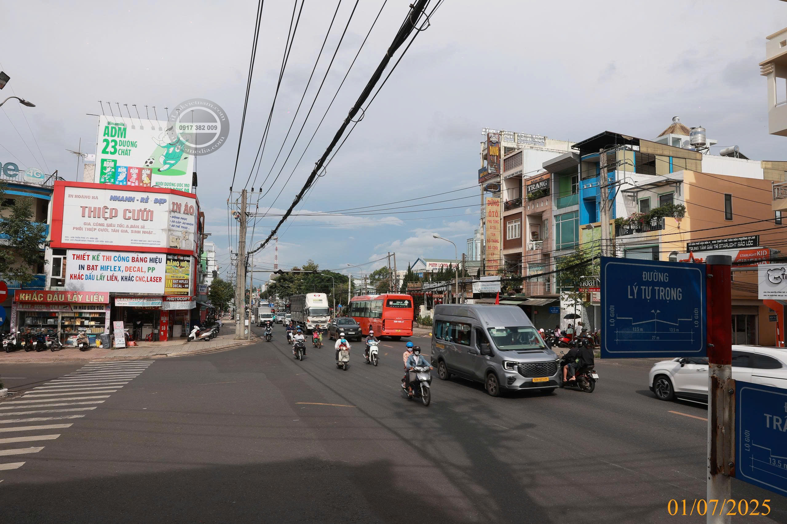 quảng cáo ngoài trời pano biển